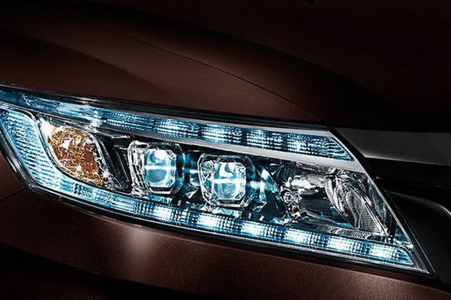 Honda giới thiệu cặp đôi xe mới 6