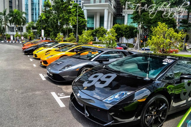 Dàn xe Lamborghini đầy màu sắc tại Kuala Lumpur 7