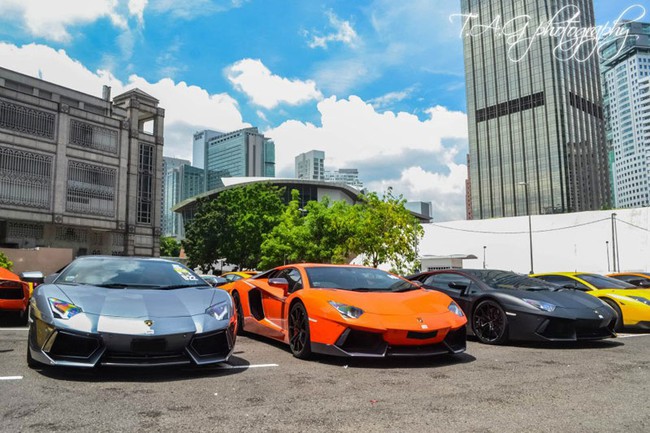 Dàn xe Lamborghini đầy màu sắc tại Kuala Lumpur 8