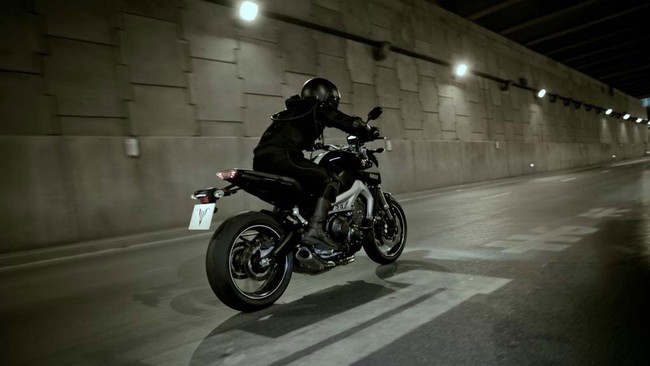 Yamaha MT-09 2014 - Xe naked-bike hoàn toàn mới 20