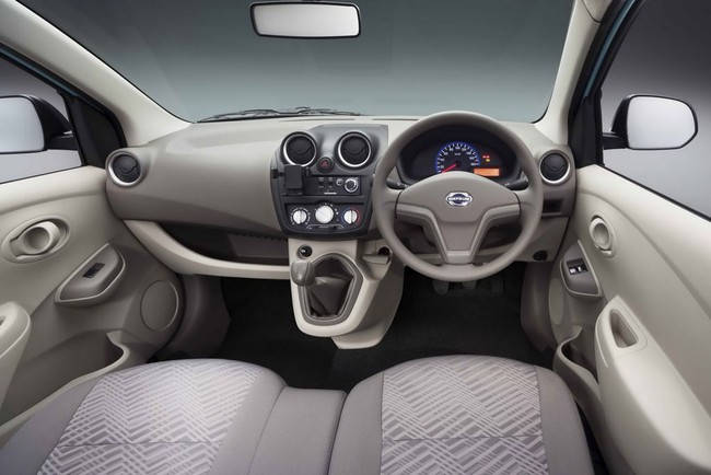 Datsun GO - Xe hatchback mới siêu rẻ 10