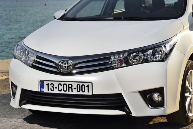 Toyota Corolla 2014 bản Âu: Chỉ tốn 3,8 lít/100 km 10