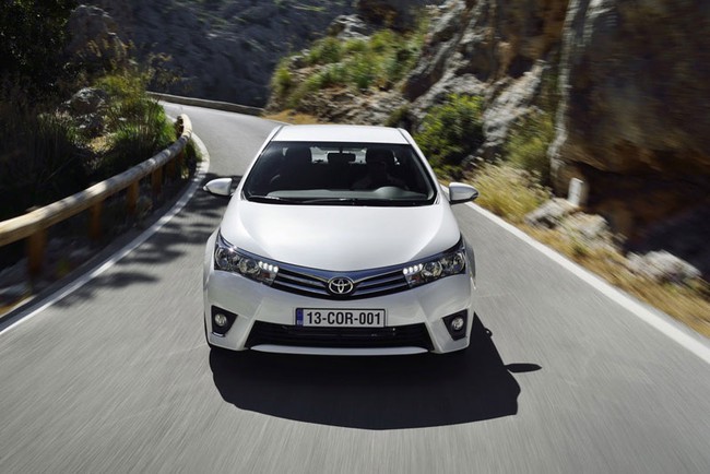 Toyota Corolla 2014 bản Âu: Chỉ tốn 3,8 lít/100 km 6