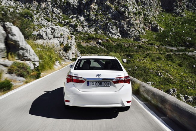 Toyota Corolla 2014 bản Âu: Chỉ tốn 3,8 lít/100 km 7