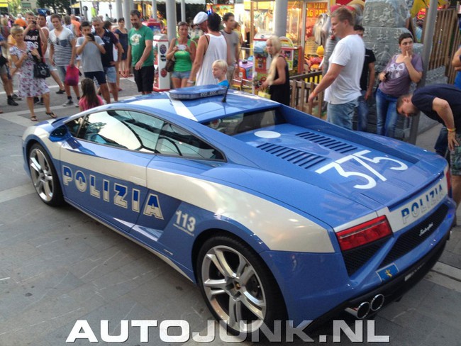 Cảnh sát Ý tậu Lamborghini Gallardo LP560-4 đời mới 4