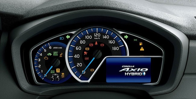 Toyota giới thiệu Corolla Hybrid mới 13