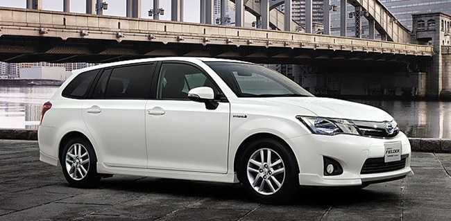 Toyota giới thiệu Corolla Hybrid mới 5