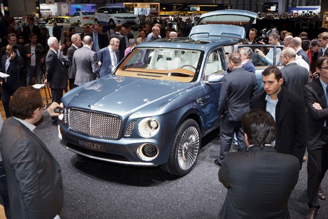 Rolls-Royce cũng muốn sản xuất xe SUV 1