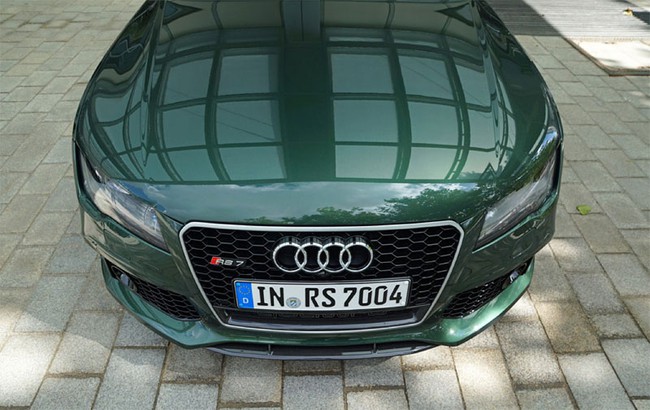 Giám đốc điều hành Audi lái RS7 màu "mượn" từ Bentley 2