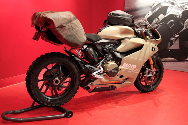 Siêu phẩm Ducati 1199 Panigale biến hóa thành xe off-road 4