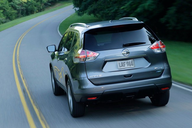 Sau X-Trail, Nissan tiếp tục giới thiệu Rogue 2014 2