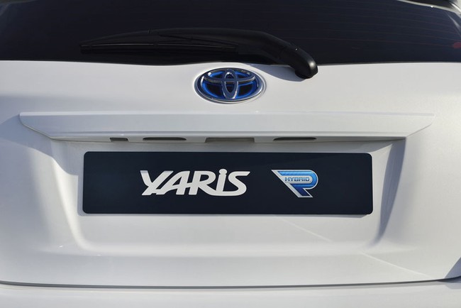 Toyota Yaris phiên bản công suất lớn lộ diện hoàn toàn 17