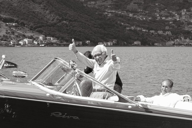 Hồi sinh thuyền dùng động cơ siêu xe của "cha đẻ" Lamborghini 1