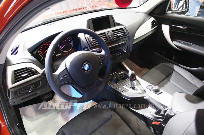 VMS 2013: "Ảnh sống" của BMW 1-Series trị giá 1,262 tỷ Đồng 13