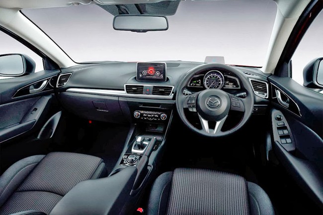 Mazda3 siêu tiết kiệm xăng: Chỉ 3,2 lít/100 km 6