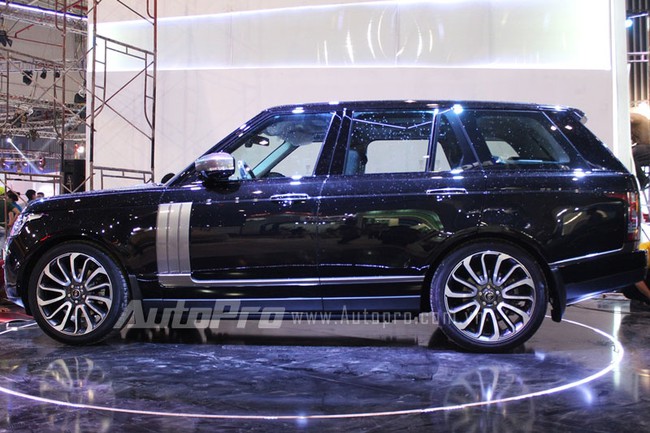 VMS 2013: Mục sở thị 3 mẫu SUV hạng sang, tiền tỷ của Land Rover 6