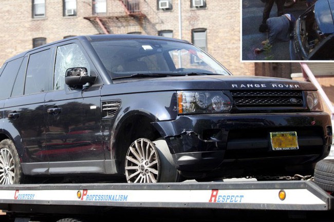 Vụ môtô "quây" Range Rover: Cảnh sát chìm đứng nhìn Alexian Lien bị đánh 1