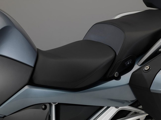 EICMA 2013: Đã có giá bán của BMW R1200RT 2014 19