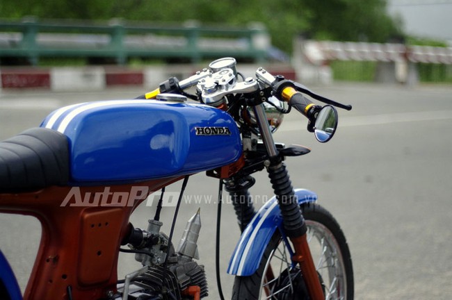 Biker Sài thành độ Honda 67 thành xe café racer 11