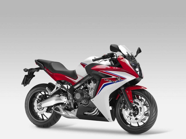 EICMA 2013: Honda ra mắt cặp đôi môtô 650 phân khối mới