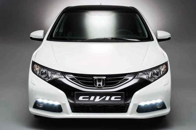 Honda Civic Hatchback 2014: Thay đổi để chiều khách 2