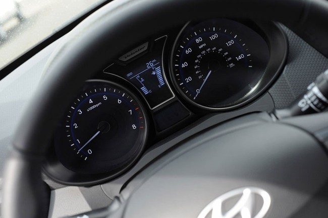 Hyundai Veloster 2014 có phiên bản rẻ tiền hơn 11