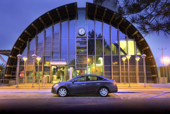 Nissan Sentra 2014: Nâng cấp mà vẫn cực hợp túi tiền 2