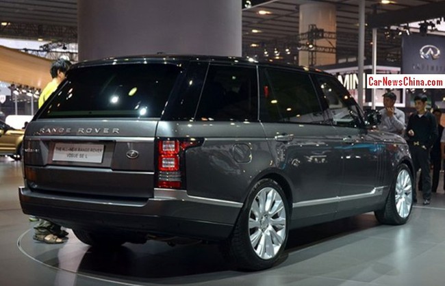 Range Rover Vogue SE L - Xe SUV kéo dài cho giới nhà giàu 4