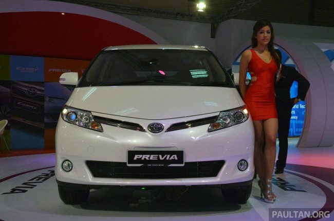 Cận cảnh Toyota Previa dùng máy Camry cũ cho Đông Nam Á 3