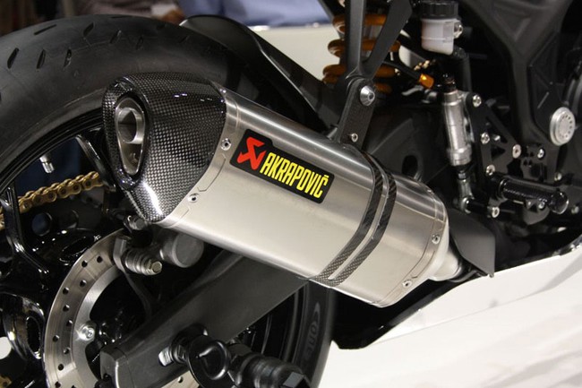 "Soi" chi tiết Yamaha R25 mang thiết kế siêu môtô 20