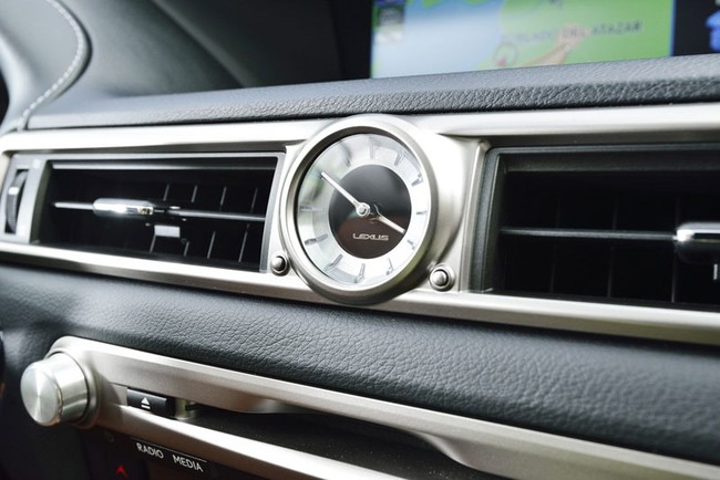 Lexus GS 300h 2014: Siêu tiết kiệm xăng 19