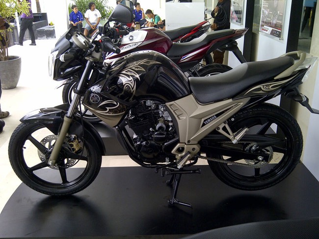 Yamaha giới thiệu 6 xế nổ mới ngay đầu năm 2014 10