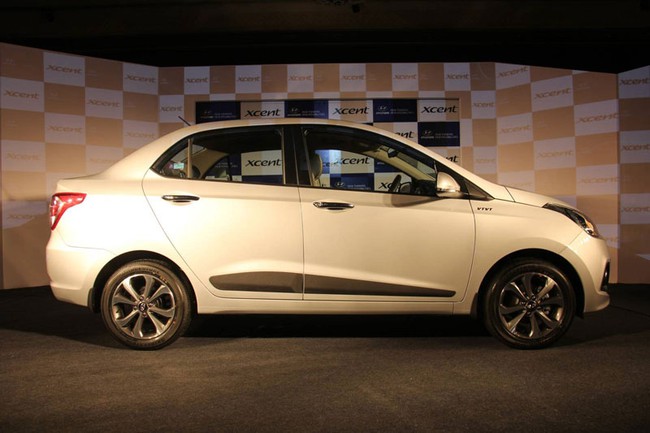 Hyundai Xcent - Phiên bản 4 cửa mới của i10 3