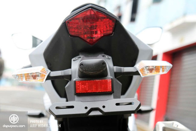 Kawasaki ra mắt Ninja 250cc mới cho châu Á 15