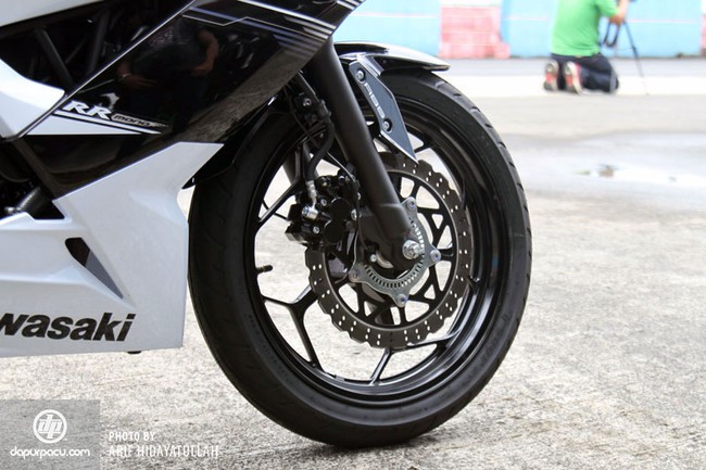Kawasaki ra mắt Ninja 250cc mới cho châu Á 8