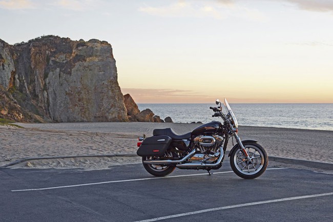 Harley-Davidson SuperLow 1200T 2014: Cho người thấp bé 6