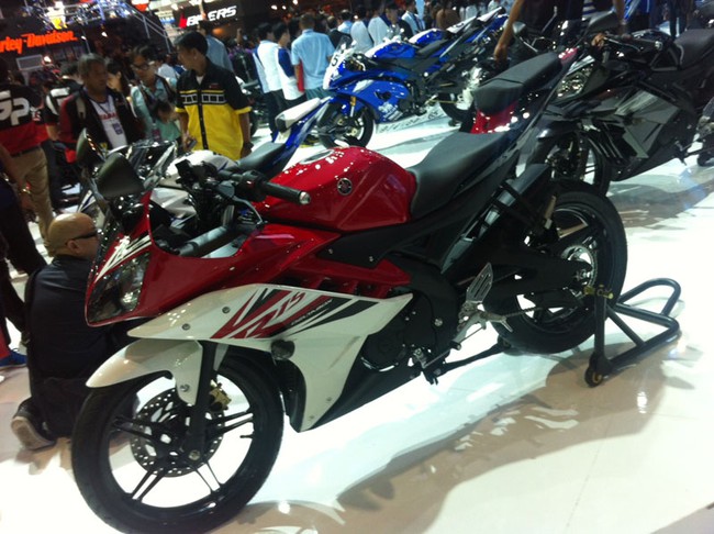 Yamaha YZF-R15 2.0 2014 sẽ được phân phối tại Việt Nam 8