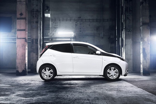 Toyota chính thức sản xuất Aygo siêu tiết kiệm xăng 8