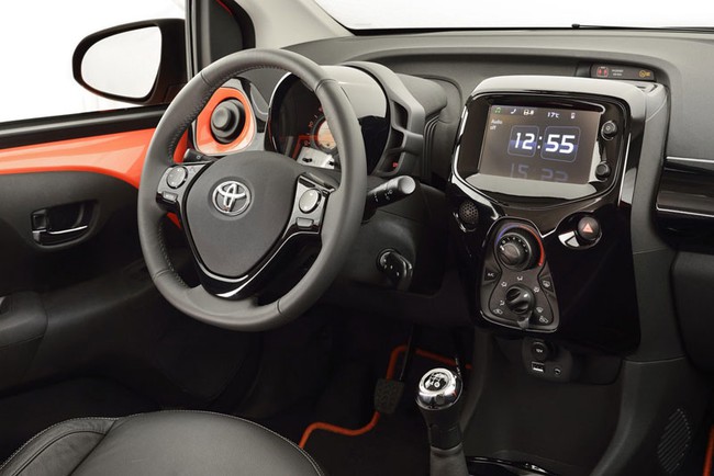 Toyota chính thức sản xuất Aygo siêu tiết kiệm xăng 9
