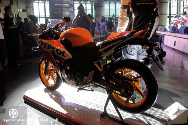 Honda CBR250R 2014 đèn pha đôi chính thức đến Đông Nam Á 10