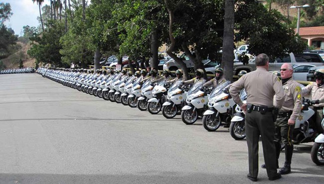 Cảnh sát ngày càng chuộng môtô BMW 4