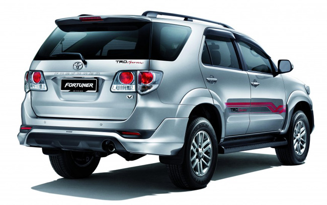 Toyota Fortuner 2012 giá từ 54000 USD ở Malaysia  VnExpress
