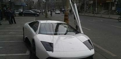 Chi&ecirc;m ngưỡng "si&ecirc;u phẩm nh&aacute;i" Lamborghini gi&aacute; rẻ 5
