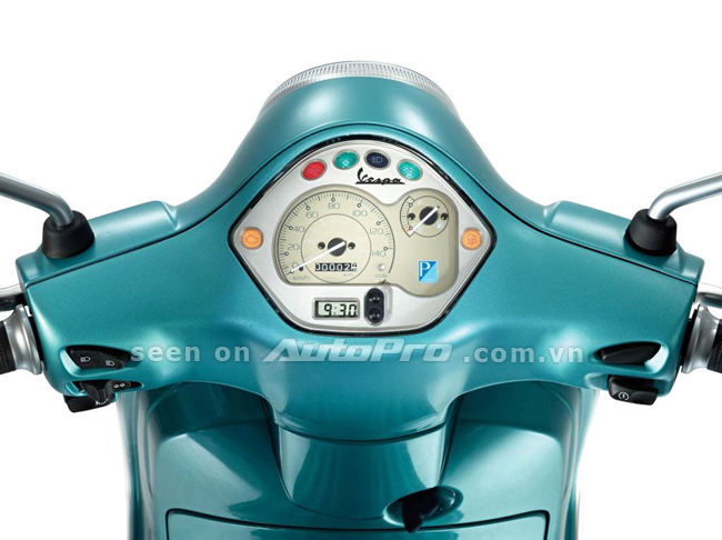 Vespa LX 125 3vie 2013  Vespa LX 2013LX 3vie 125ccVespa LX 3vie 125