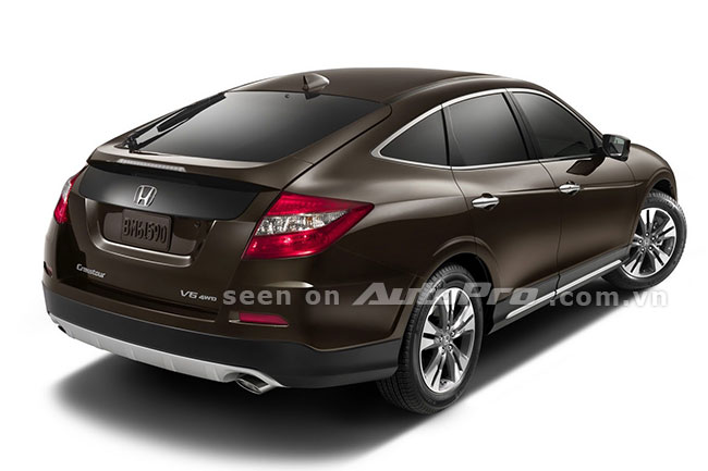 Honda Crosstour 2013 giảm giá nhẹ 4