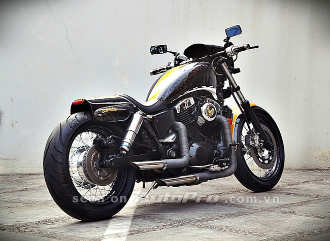 Một Honda Shadow 1100 kh&aacute;c lạ đến từ Đ&ocirc;ng Nam &Aacute; 4