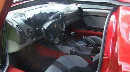 Porsche Boxster biến hóa thành Lamborghini mui trần 7