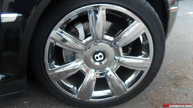 Volkswagen Phaeton "đóng giả" xe sang Bentley 6