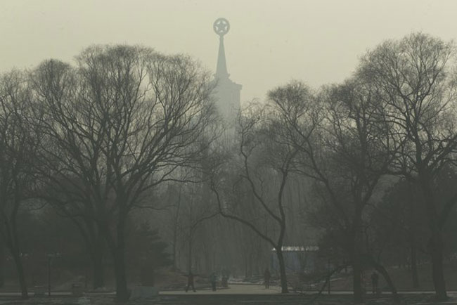Bắc Kinh cấm xe ra đường vì ô nhiễm nặng 14