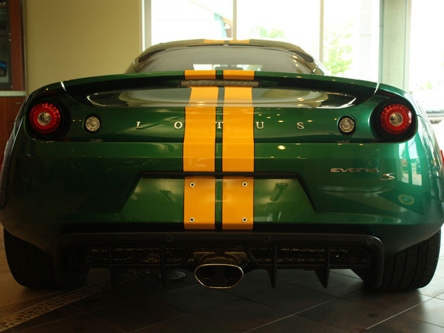 Cựu chủ tịch GM bán Lotus Evora S "thửa riêng" 3